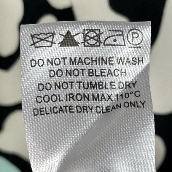 ANNIE GRIFFIN MAMIE GIRAFFE PRINT SILK SLEEVELESS FIT AND FLARE DRESS - Picture 12 of 12